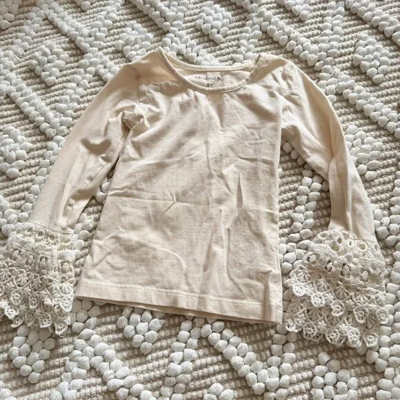 Vintage-Style Mustard Pie Cream Lace Ruffle Matching Set - Picture 2 of 8